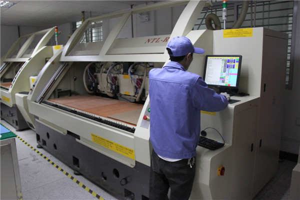 Forming gong machine